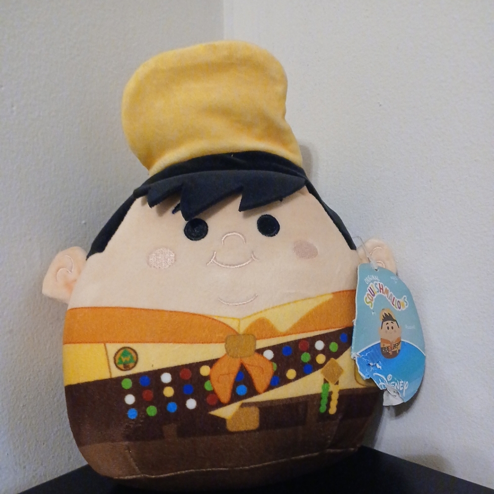 Disney Tsum Tsum Russell Plush Toy - Yellow and Brown